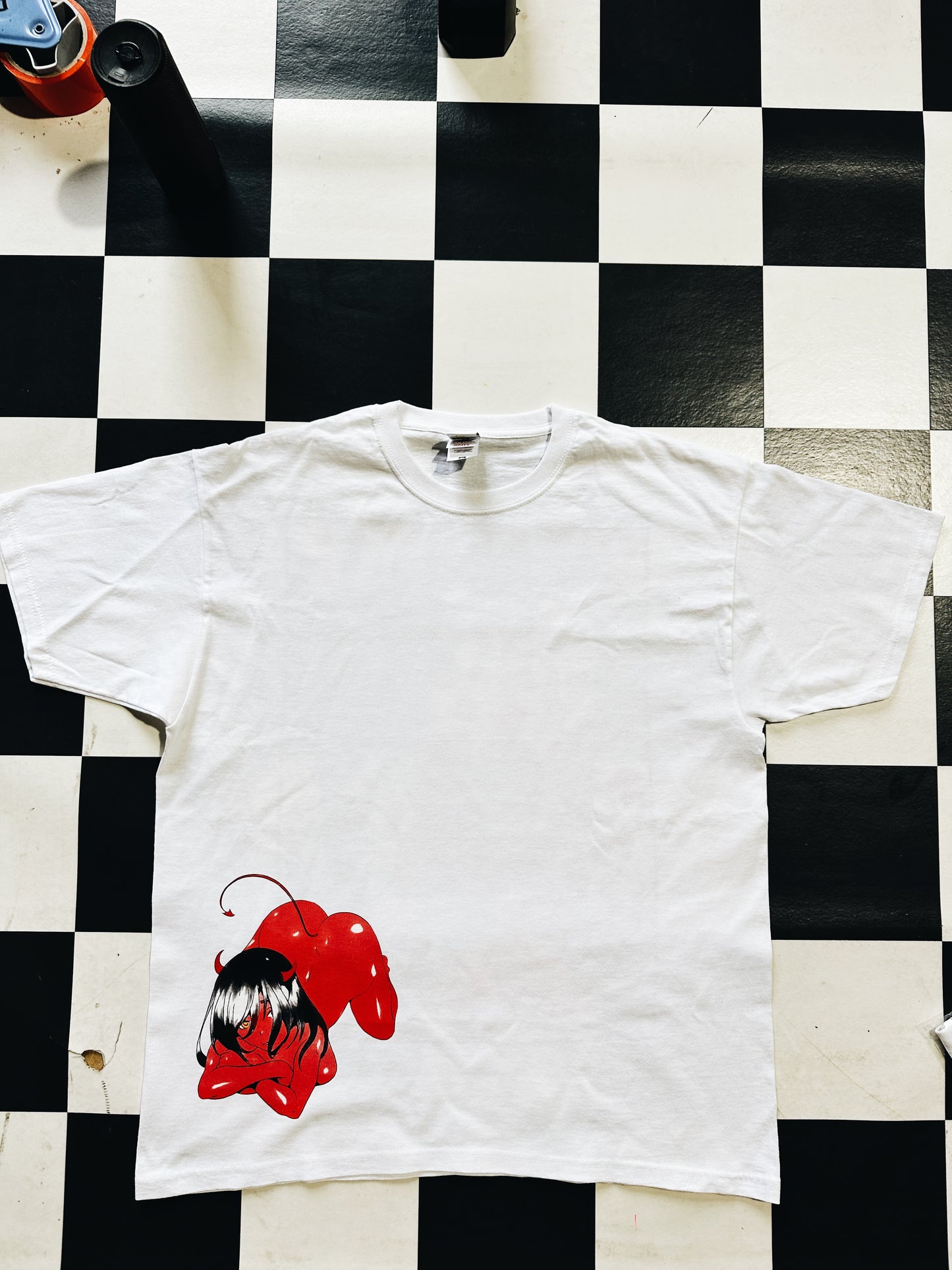 DEMO GIRL TEE (white)