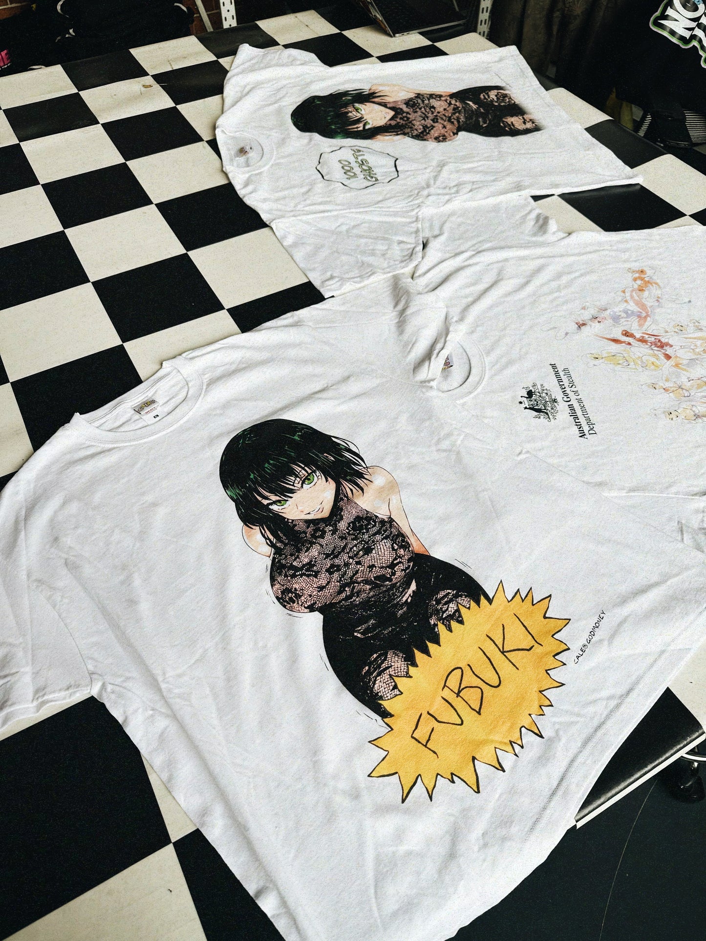 CALE 1 OF 1 TEES