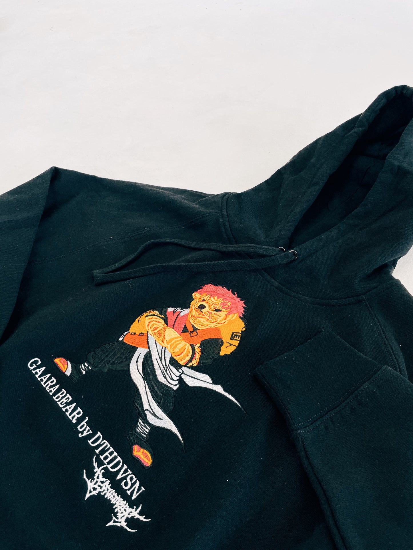 EMBROIDERED ANGRY SAND BEAR HOODIE