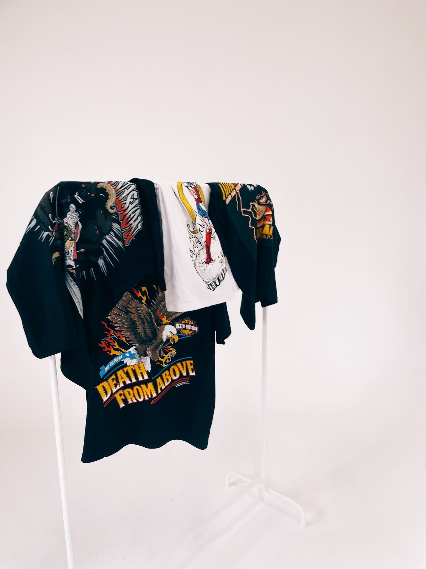 AKIRA NASCAR TEE